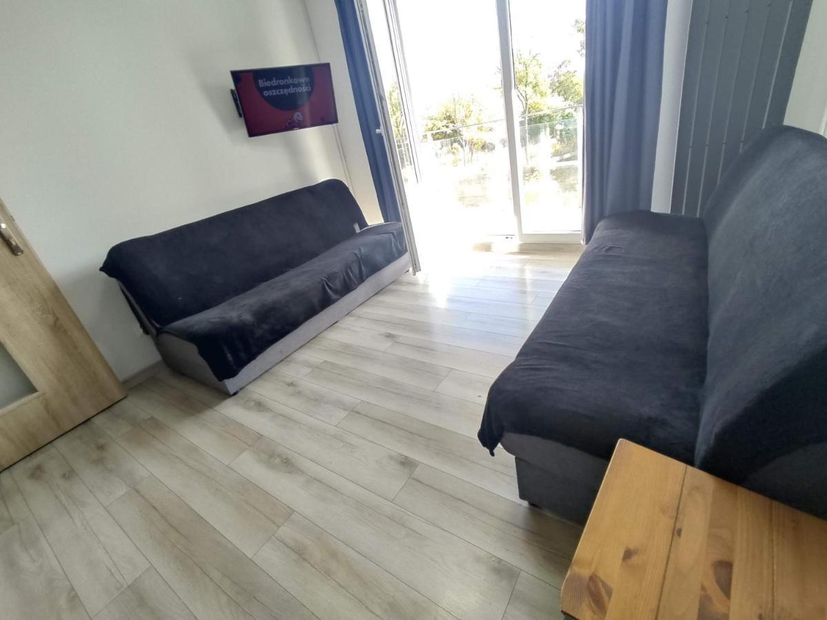 1110 Smialego 39 - Tanie Pokoje W Apartamencie - Samodzielne Zameldowanie - Self Check In Poznań Extérieur photo